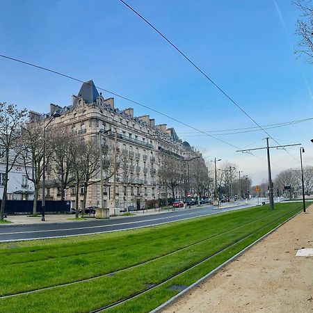 Prestige A Paris Luxe, Calme Et Proche Tour Eiffel Et Champs-Elysees ภายนอก รูปภาพ