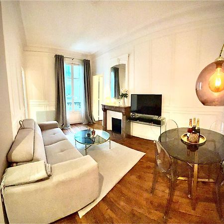 Prestige A Paris Luxe, Calme Et Proche Tour Eiffel Et Champs-Elysees ภายนอก รูปภาพ