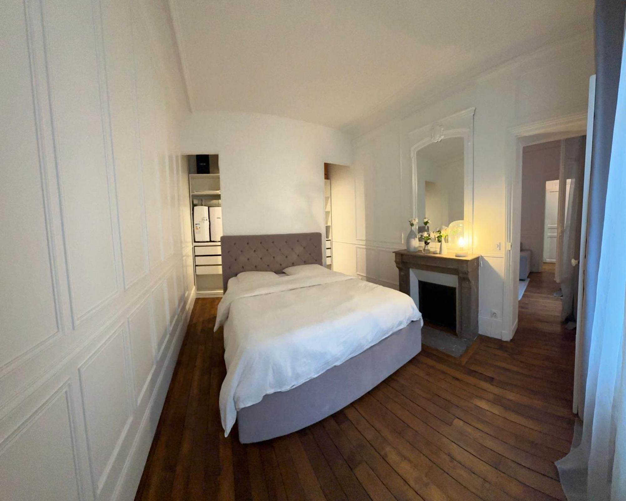 Prestige A Paris Luxe, Calme Et Proche Tour Eiffel Et Champs-Elysees ภายนอก รูปภาพ